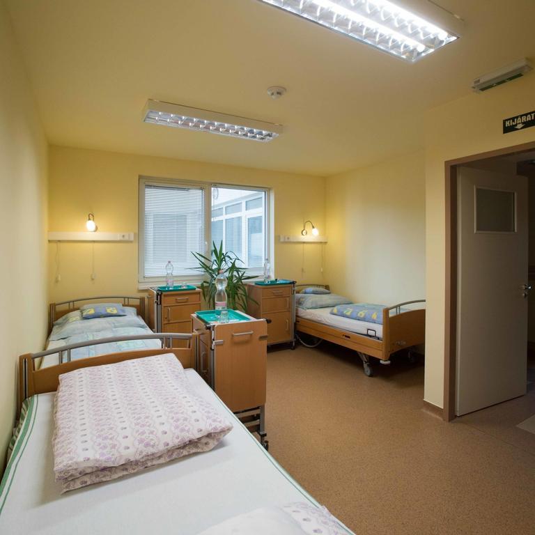 Borbányai Rehabilitációs Ház Panzió Nyíregyháza Kültér fotó